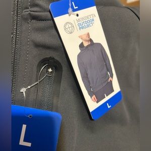 NWT Mondetta Men’s Full Zip Jacket wind&water resistant size L gray
